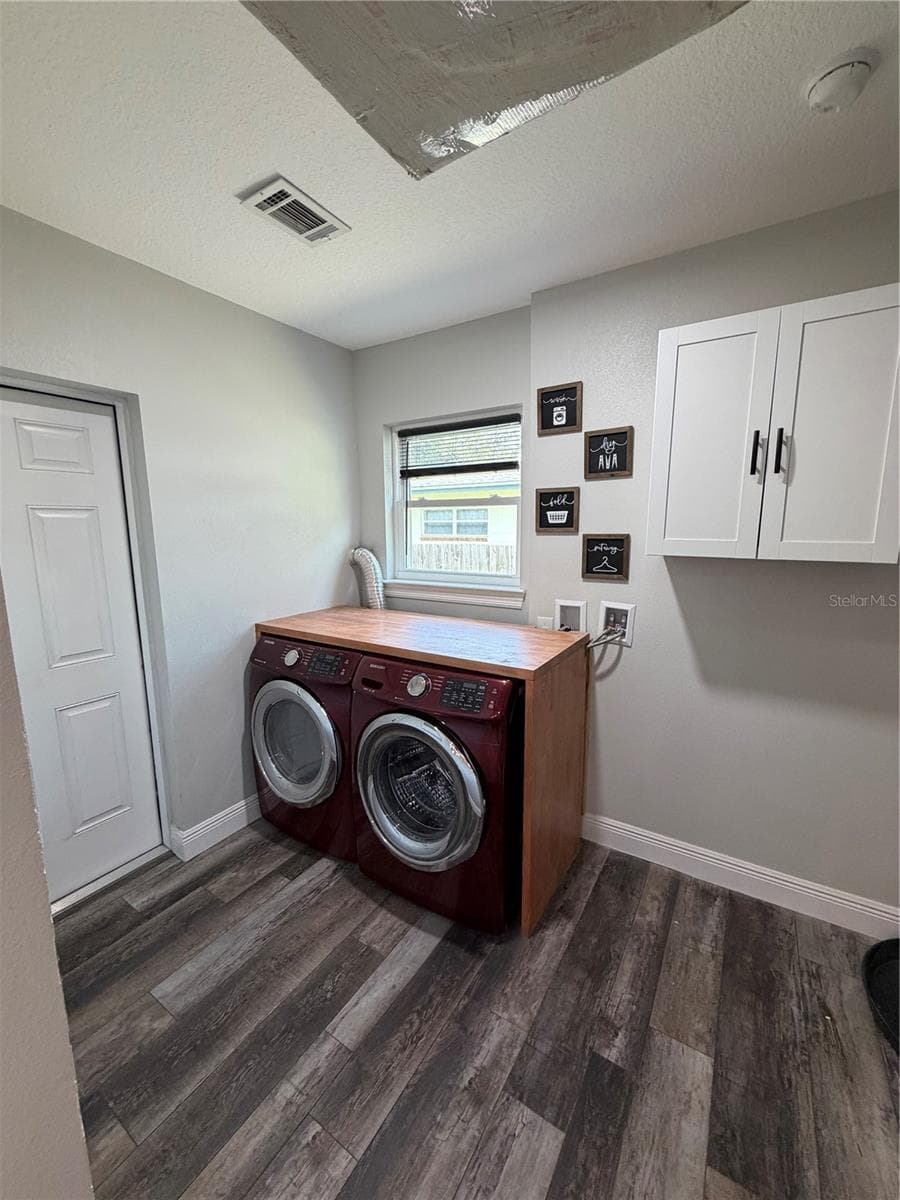 5024 MORTIER AVENUE — photo 36 of 57