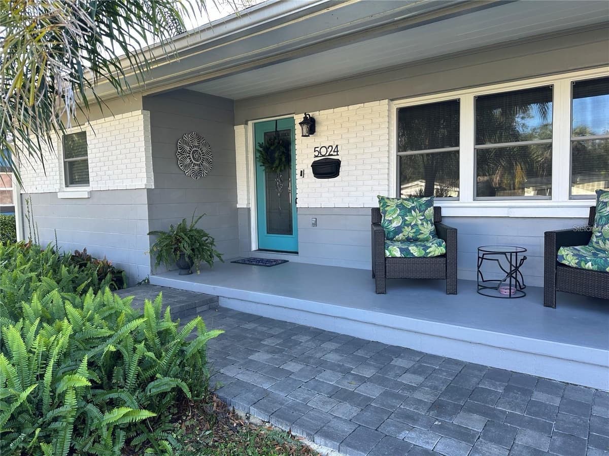 5024 MORTIER AVENUE — photo 5 of 57