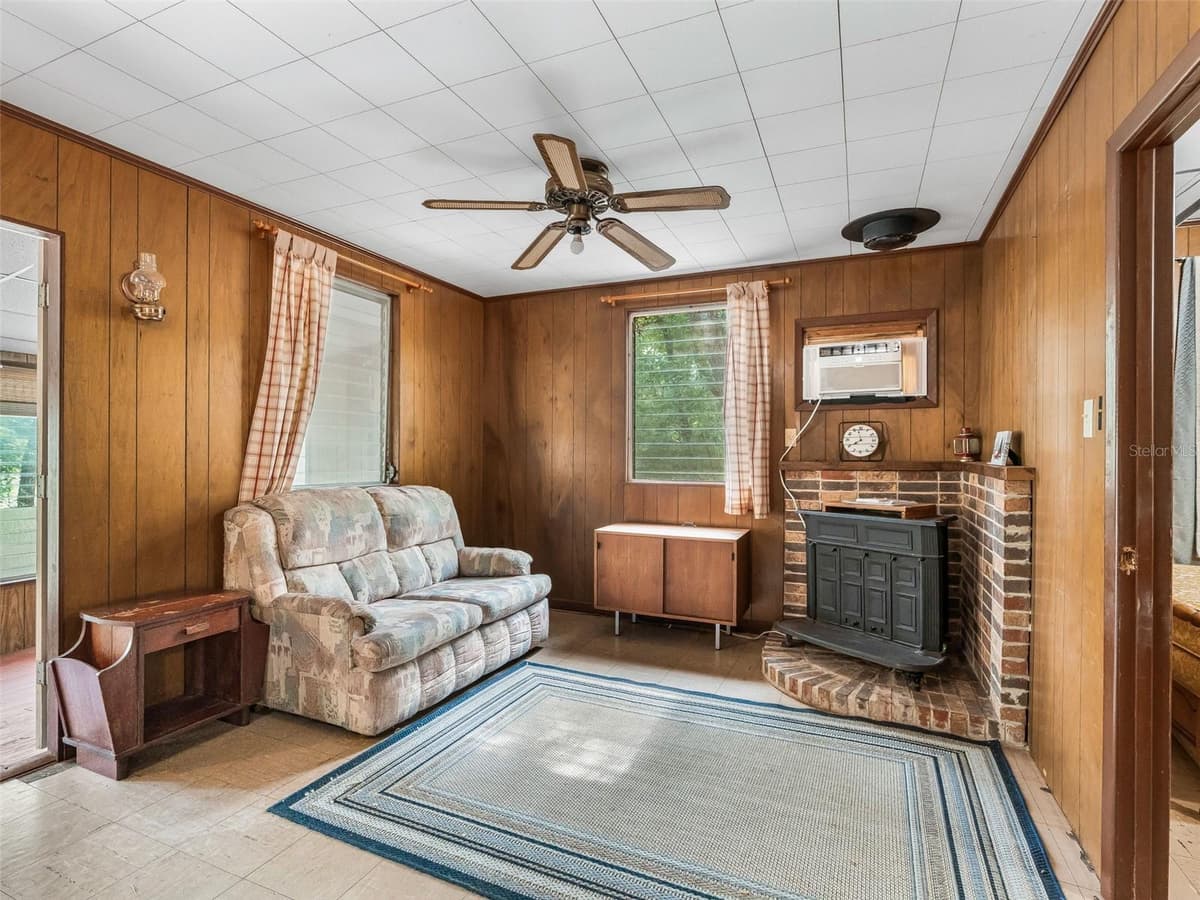 4935 SW 124TH LN — photo 10 of 36
