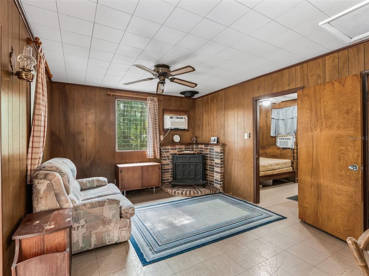4935 SW 124TH LN — photo 9 of 36