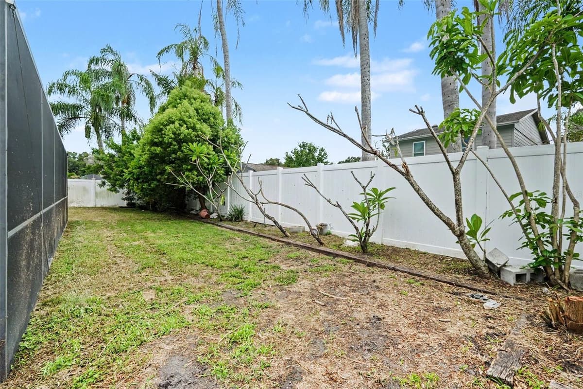 10906 AUTUMN OAK PLACE — photo 33 of 37