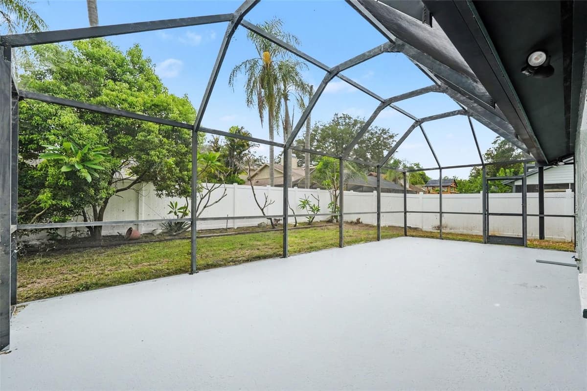 10906 AUTUMN OAK PLACE — photo 31 of 37