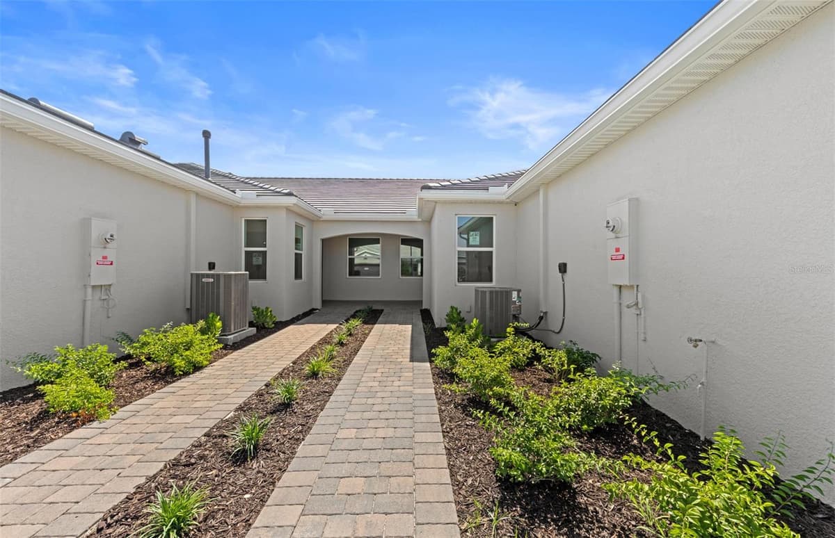 27112 CLAM SHELL COURT — photo 4 of 31