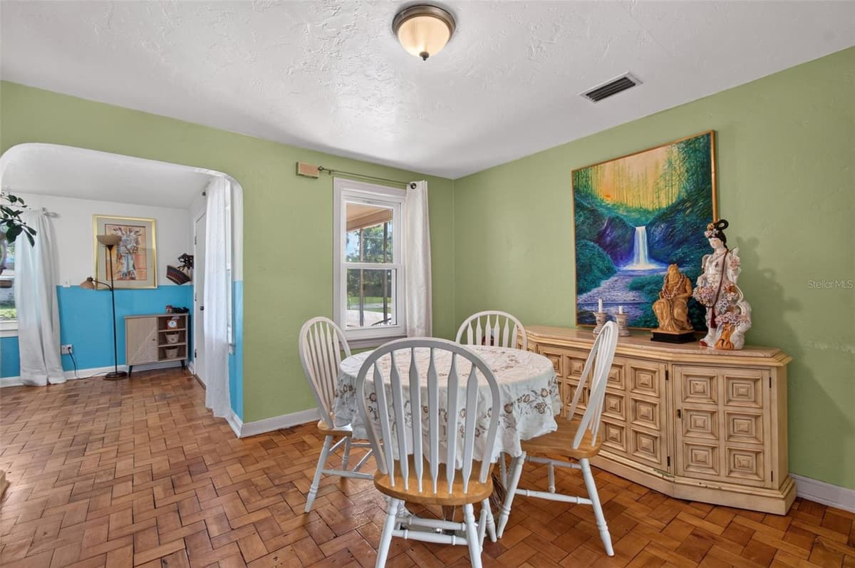 715 22ND AVENUE — photo 3 of 46