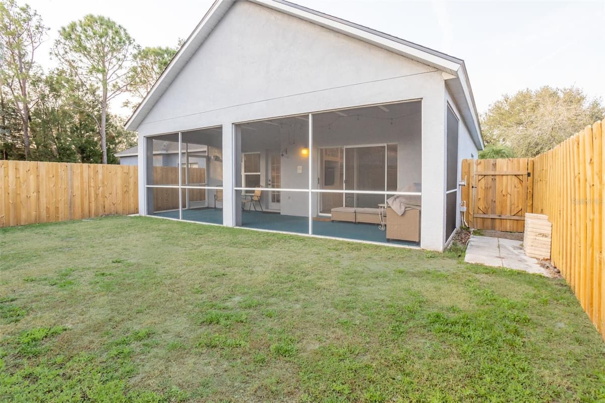 7603 DEVONBRIDGE GARDEN WAY — photo 22 of 29