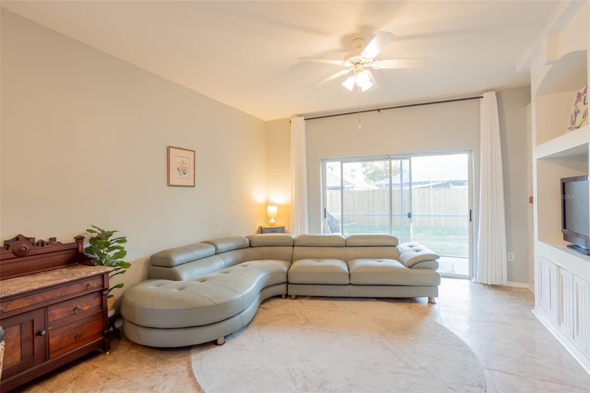 7603 DEVONBRIDGE GARDEN WAY — photo 11 of 29