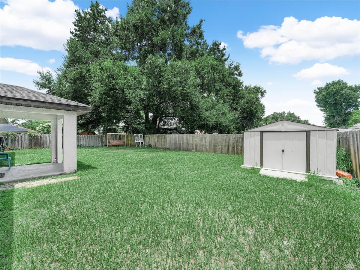 1705 SANDALWOOD CIRCLE — photo 8 of 31
