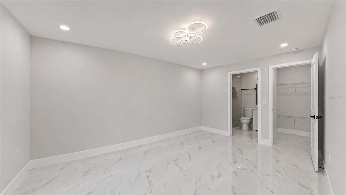 1120 RAVENSWOOD STREET — photo 15 of 31