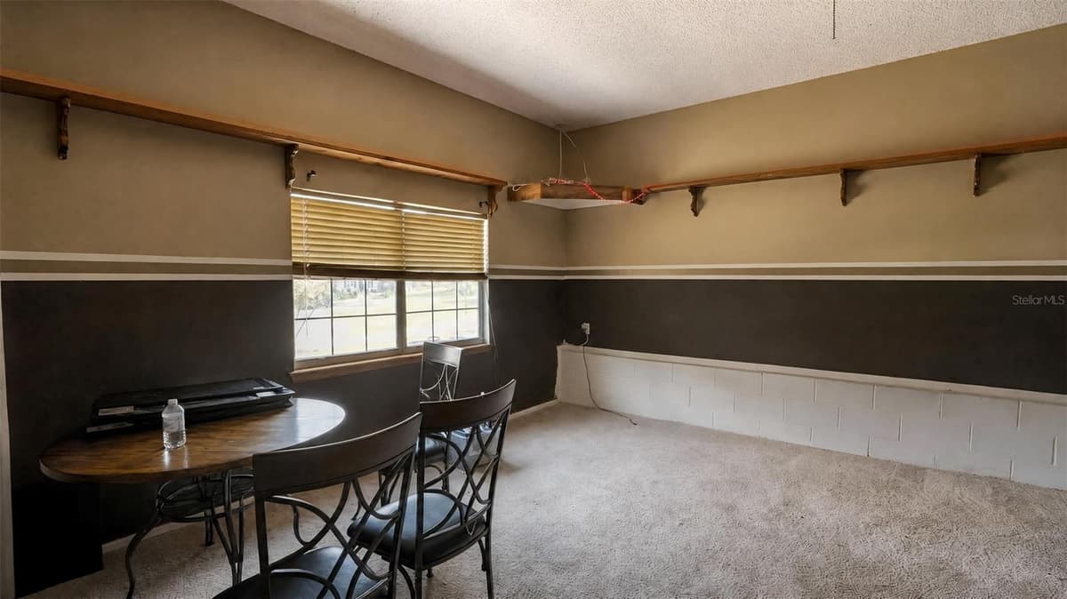 706 MURRAY CIRCLE — photo 11 of 30
