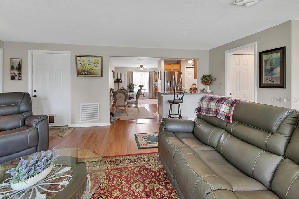 50 BONITA ROAD — photo 15 of 43