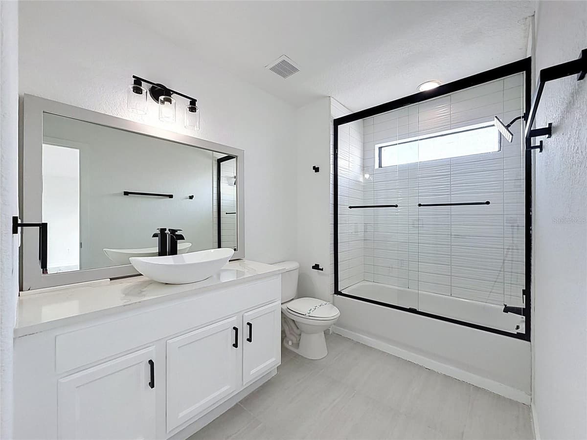 16710 CARIBBEAN BREEZE WAY — photo 32 of 44