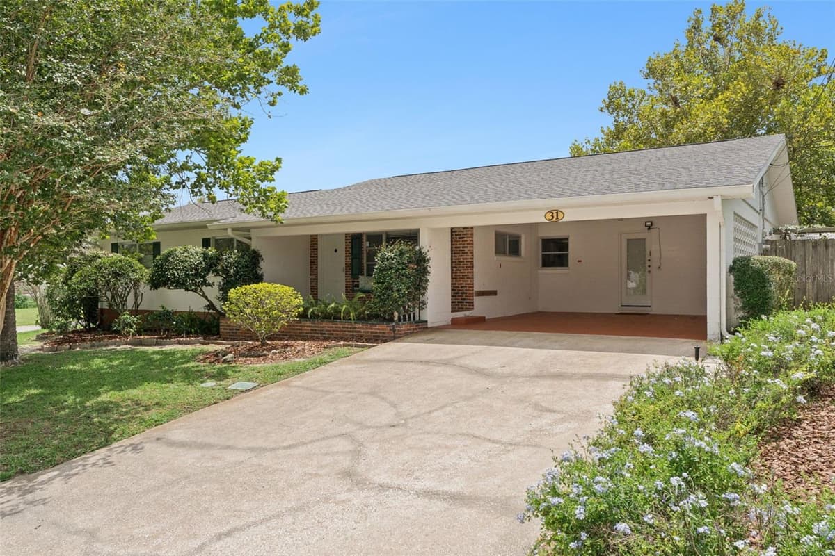31 JASMINE DRIVE — photo 1 of 37