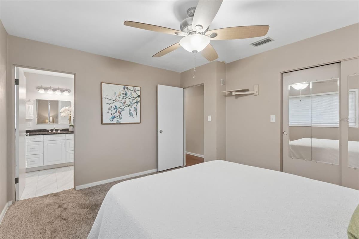 31 JASMINE DRIVE — photo 18 of 37