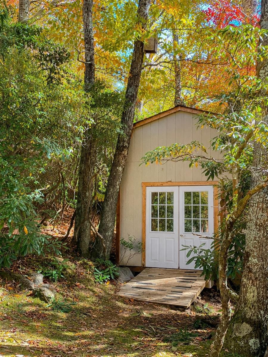 425 FLAT TOP MOUNTAIN ROAD — photo 38 of 41