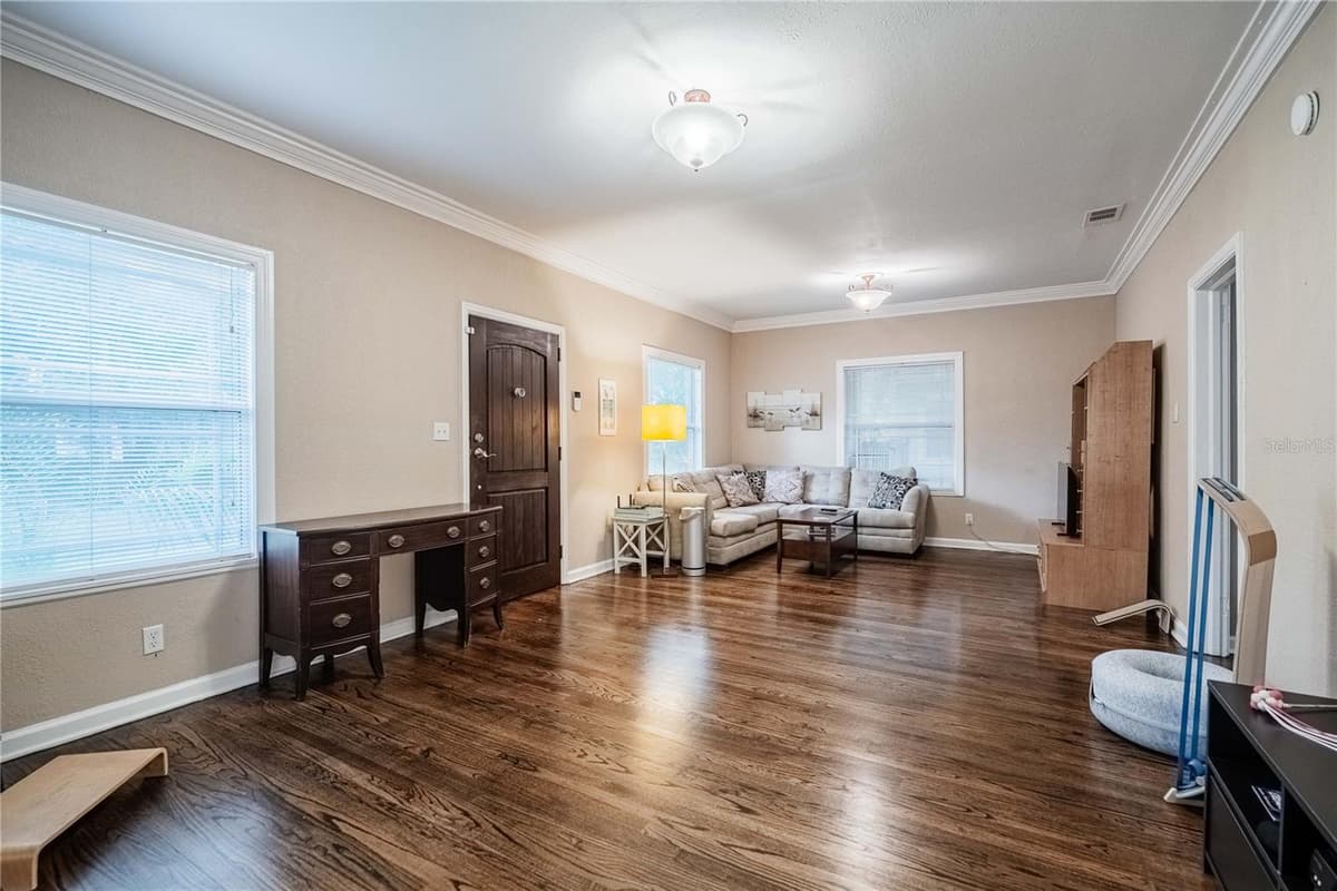 828 OSCEOLA STREET — photo 11 of 32