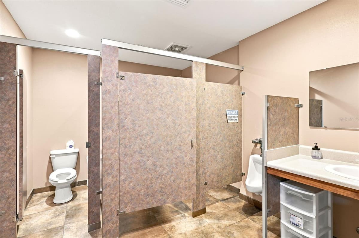 3075 GOLDENROD ROAD — photo 32 of 38