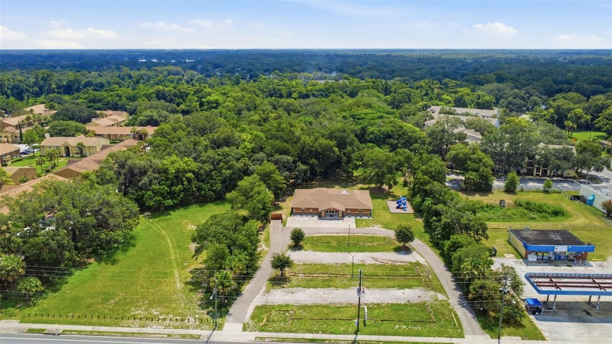 3075 GOLDENROD ROAD — photo 9 of 38