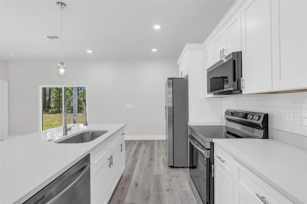 1028 CITRUS SPRINGS BOULEVARD — photo 17 of 60