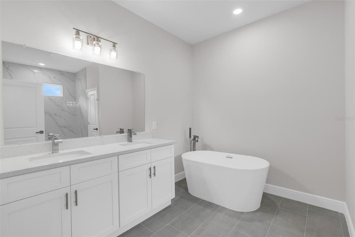 1028 CITRUS SPRINGS BOULEVARD — photo 35 of 60
