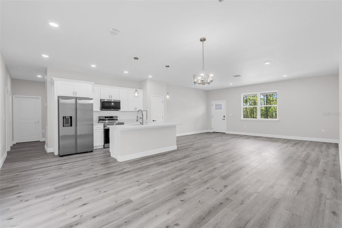 1028 CITRUS SPRINGS BOULEVARD — photo 7 of 60