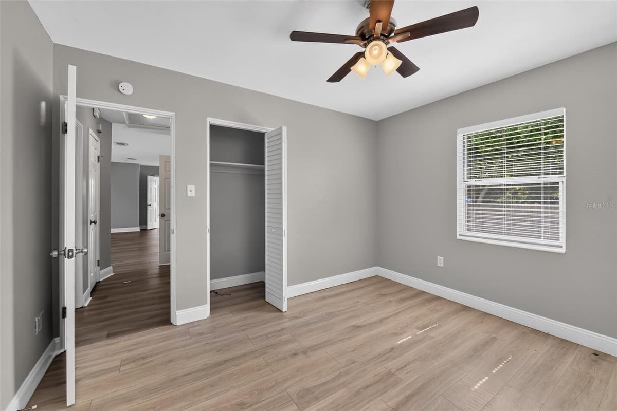 5235 ROBIN LANE — photo 16 of 36