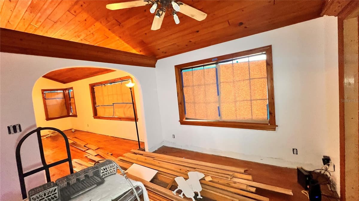 3600 3RD AVENUE — photo 11 of 15