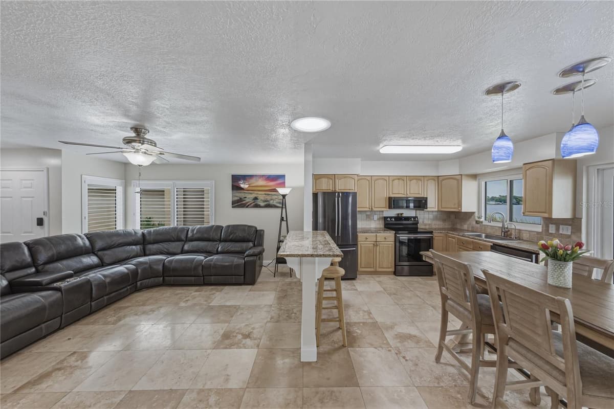 679 LAKE DEXTER CIRCLE — photo 15 of 94