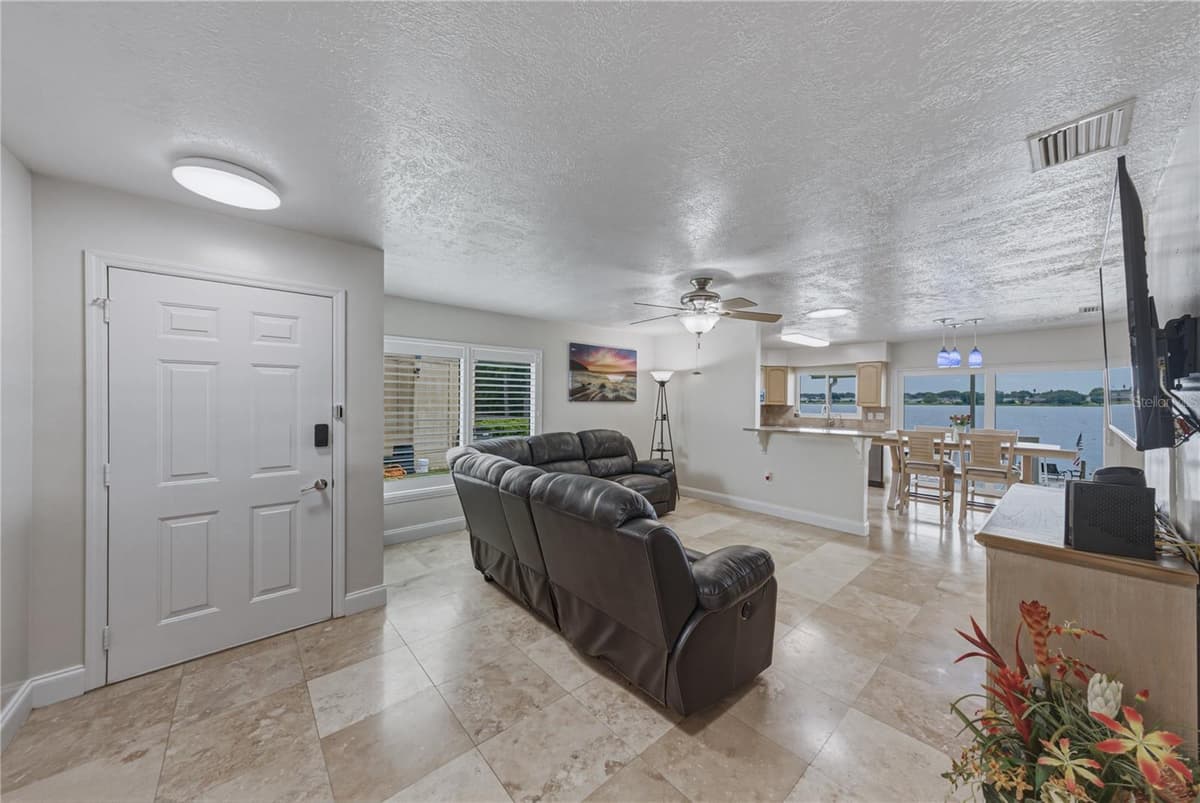 679 LAKE DEXTER CIRCLE — photo 10 of 94