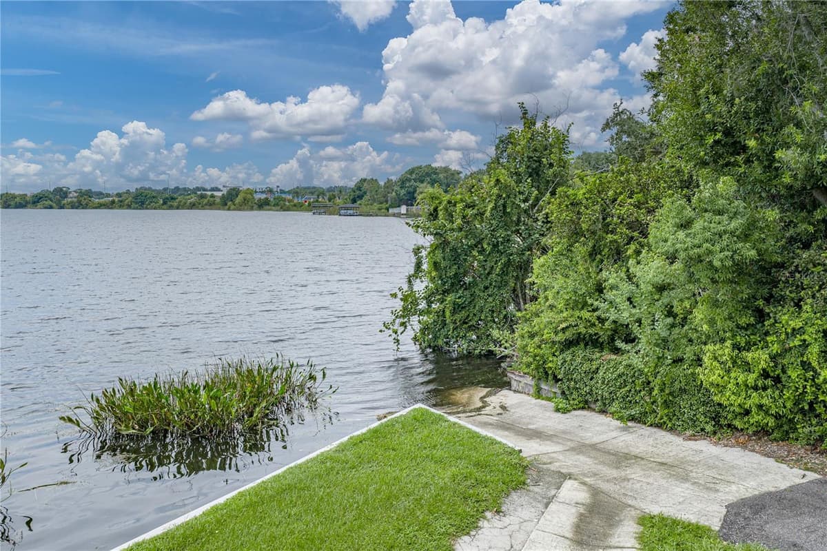679 LAKE DEXTER CIRCLE — photo 87 of 94