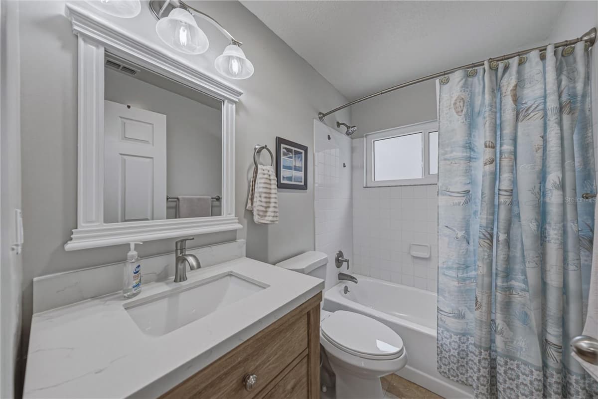 679 LAKE DEXTER CIRCLE — photo 38 of 94