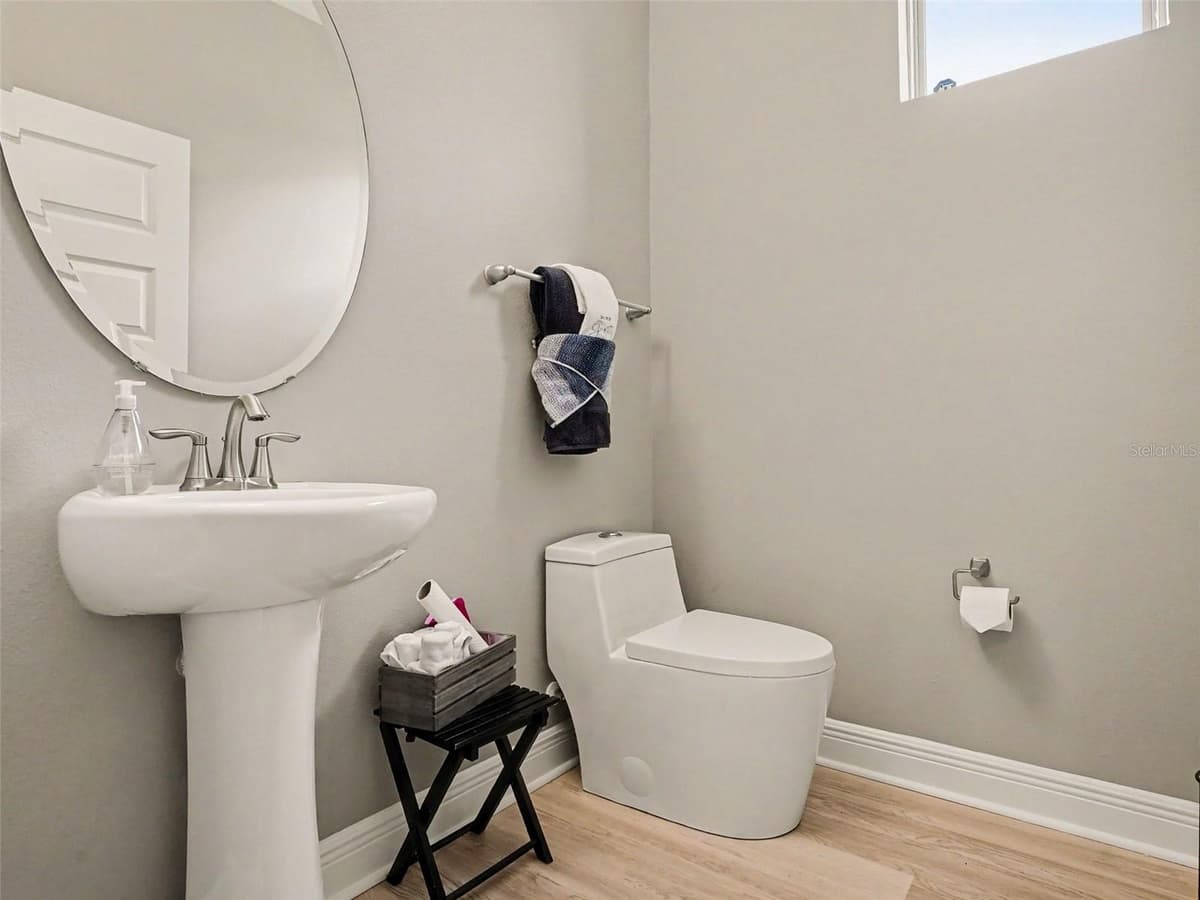 9572 WATERWAY PASSAGE DRIVE — photo 15 of 45