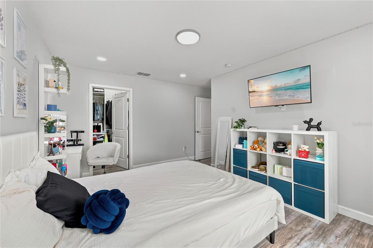 7594 LAKE HANCOCK BOULEVARD — photo 43 of 58