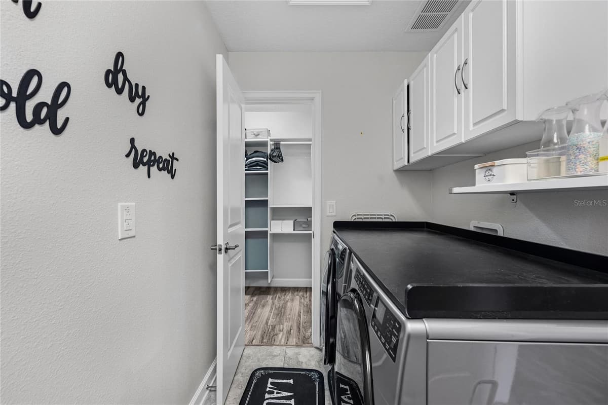 7594 LAKE HANCOCK BOULEVARD — photo 31 of 58