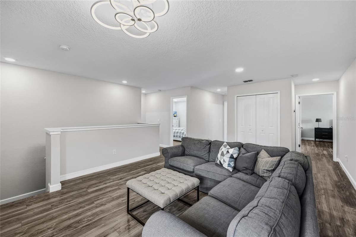 7594 LAKE HANCOCK BOULEVARD — photo 30 of 58
