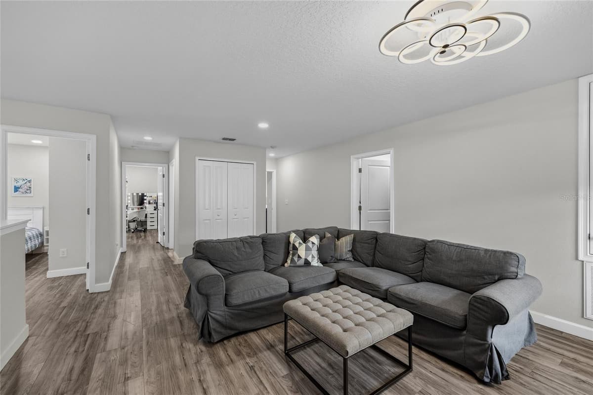 7594 LAKE HANCOCK BOULEVARD — photo 29 of 58