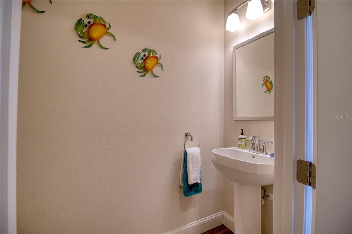 411 BIRDSONG LANE — photo 13 of 53