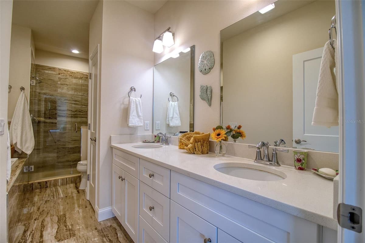 411 BIRDSONG LANE — photo 18 of 53