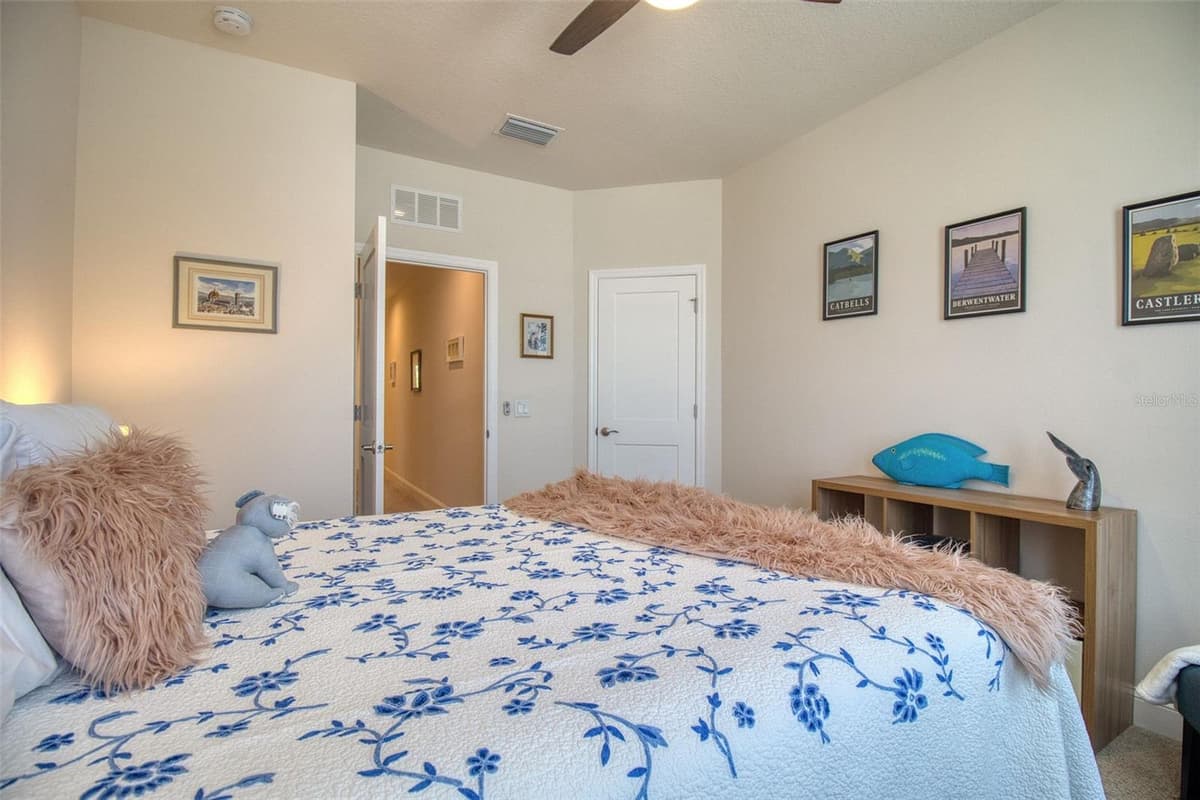 411 BIRDSONG LANE — photo 30 of 53