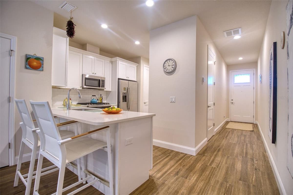 411 BIRDSONG LANE — photo 6 of 53
