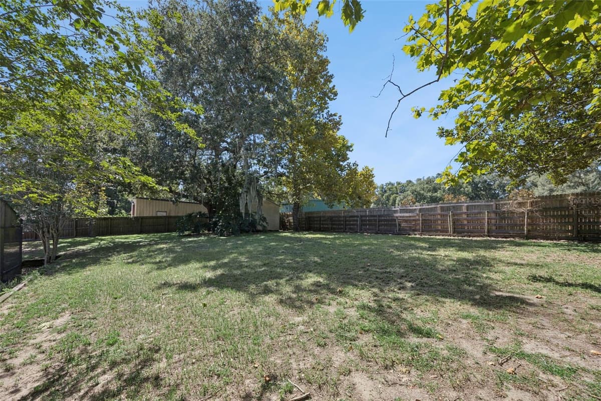 16045 HARBAR OAKS DRIVE — photo 35 of 35