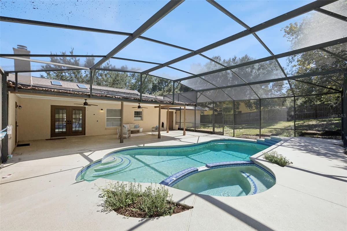 16045 HARBAR OAKS DRIVE — photo 26 of 35