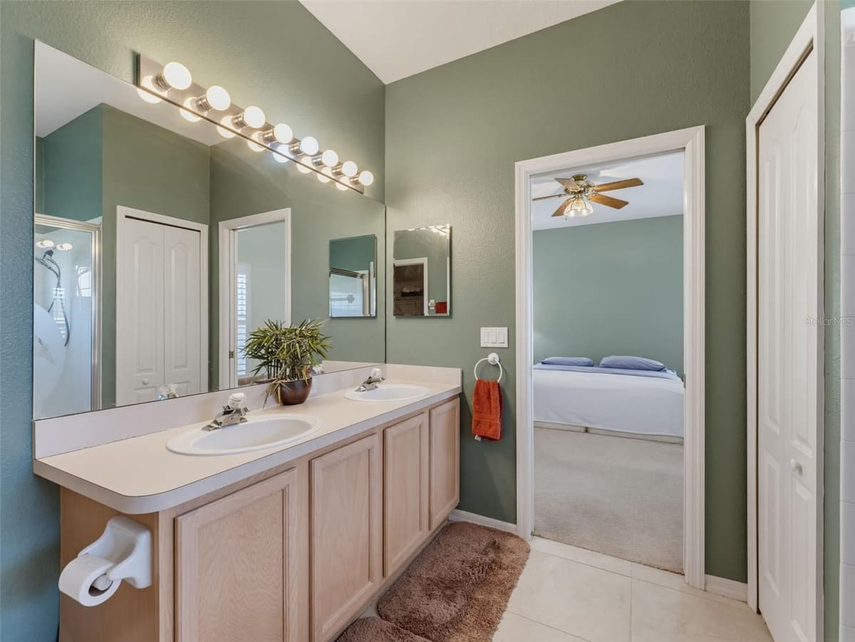 2542 SANDY HILL COURT — photo 37 of 100