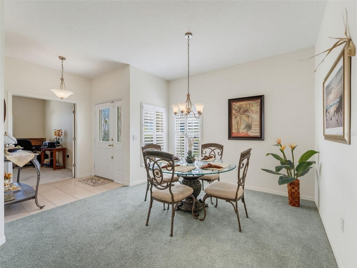 2542 SANDY HILL COURT — photo 14 of 100