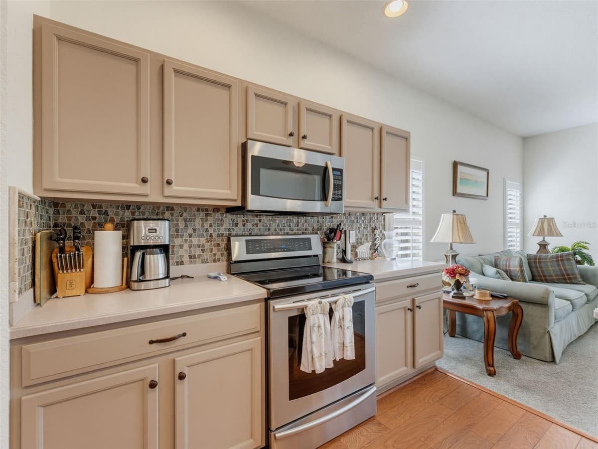 2542 SANDY HILL COURT — photo 20 of 100