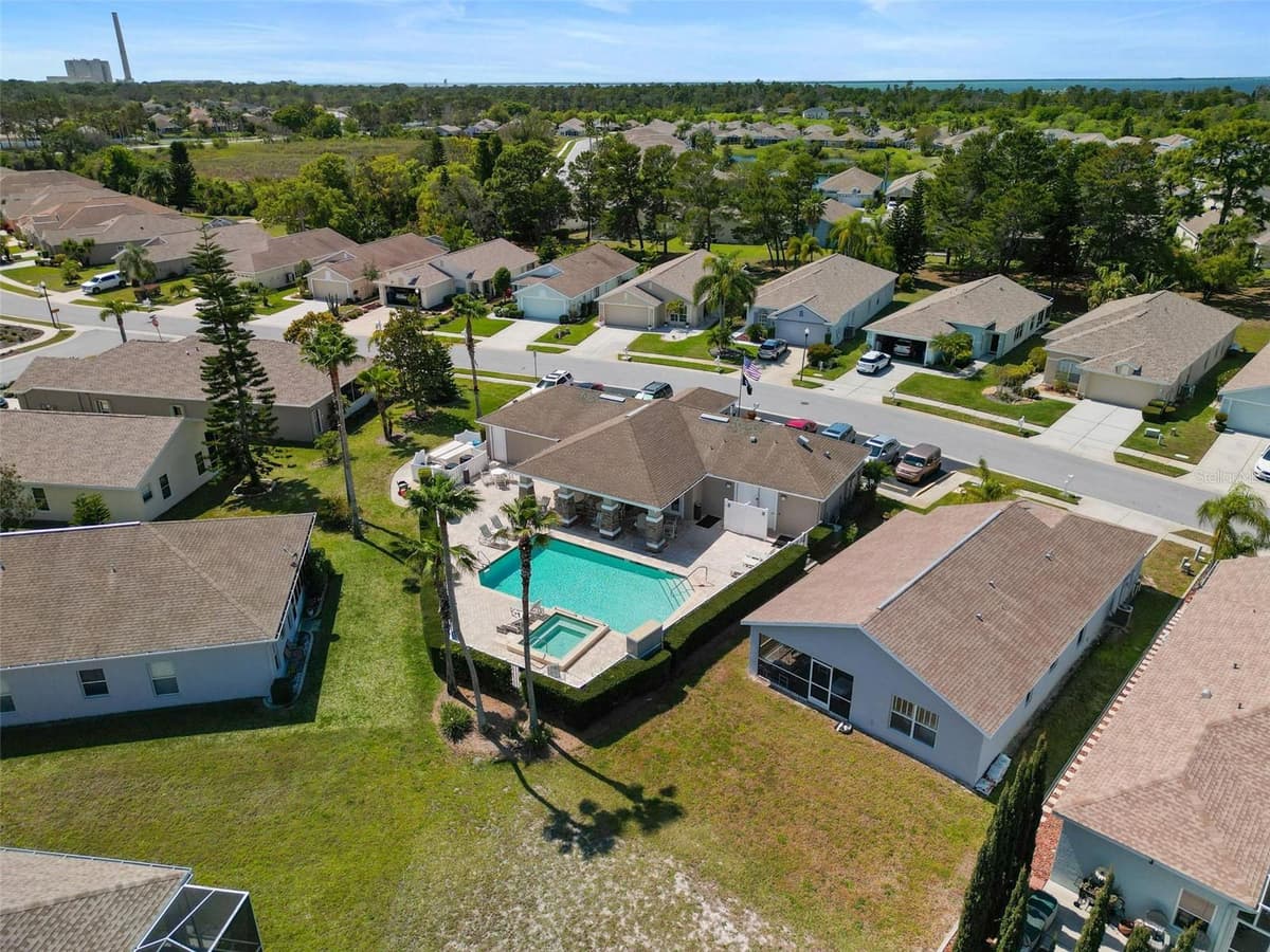 2542 SANDY HILL COURT — photo 86 of 100