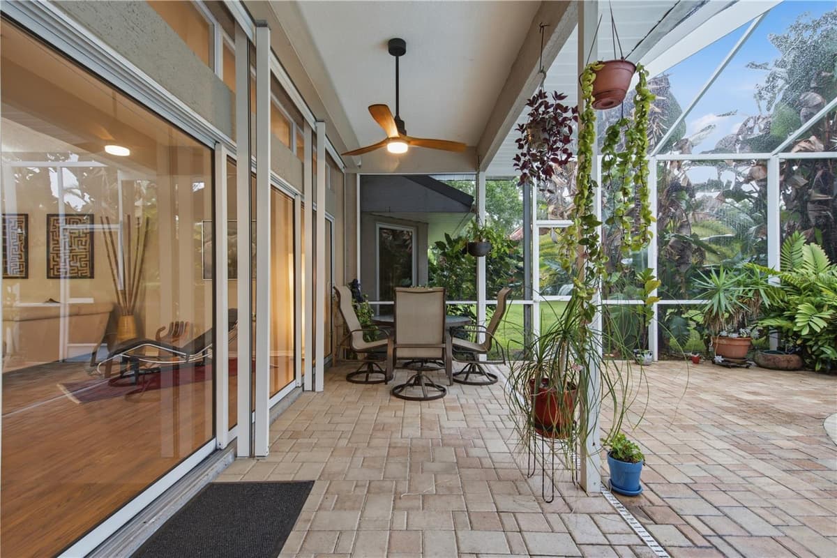 2042 ACADEMY COURT — photo 40 of 49