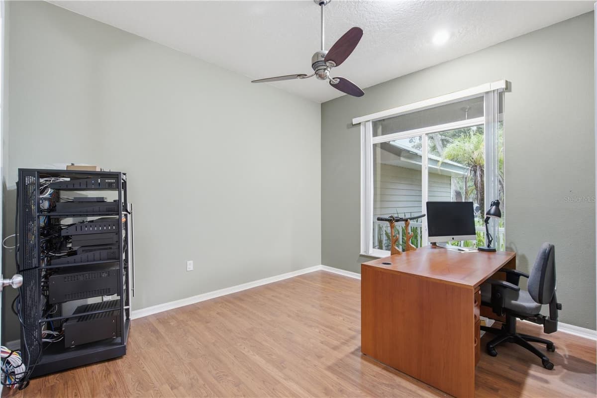 2042 ACADEMY COURT — photo 34 of 49
