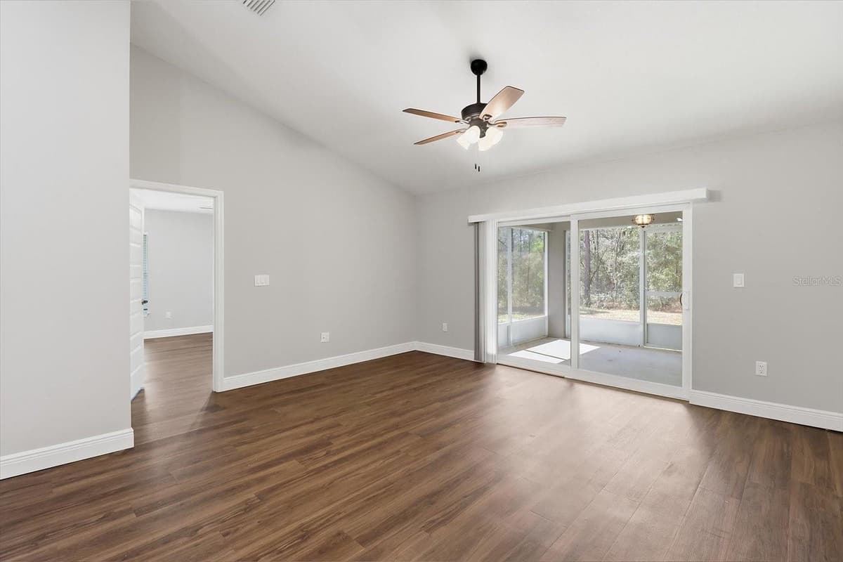 9144/9146 PEACHTREE WAY — photo 13 of 30