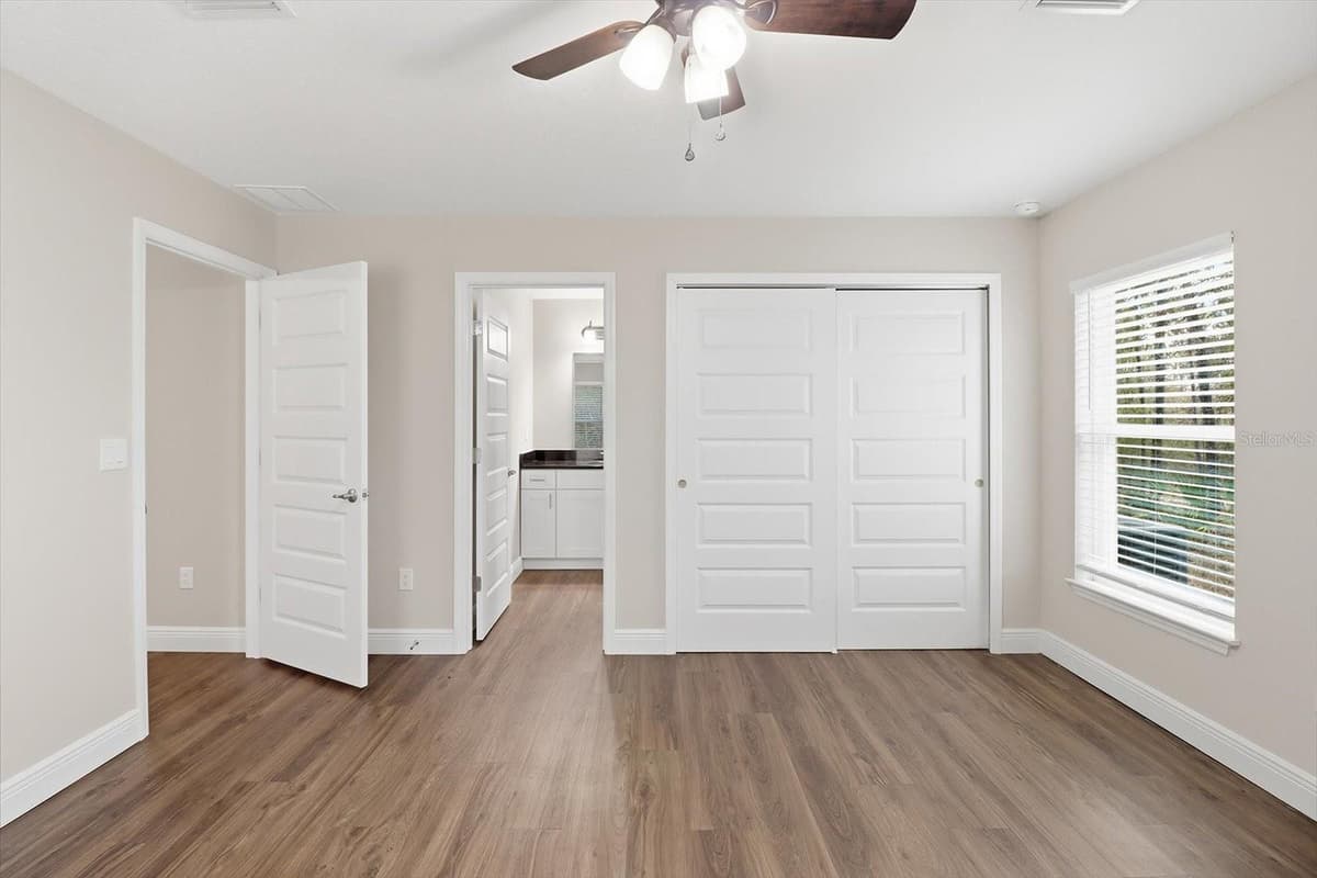 9144/9146 PEACHTREE WAY — photo 19 of 30