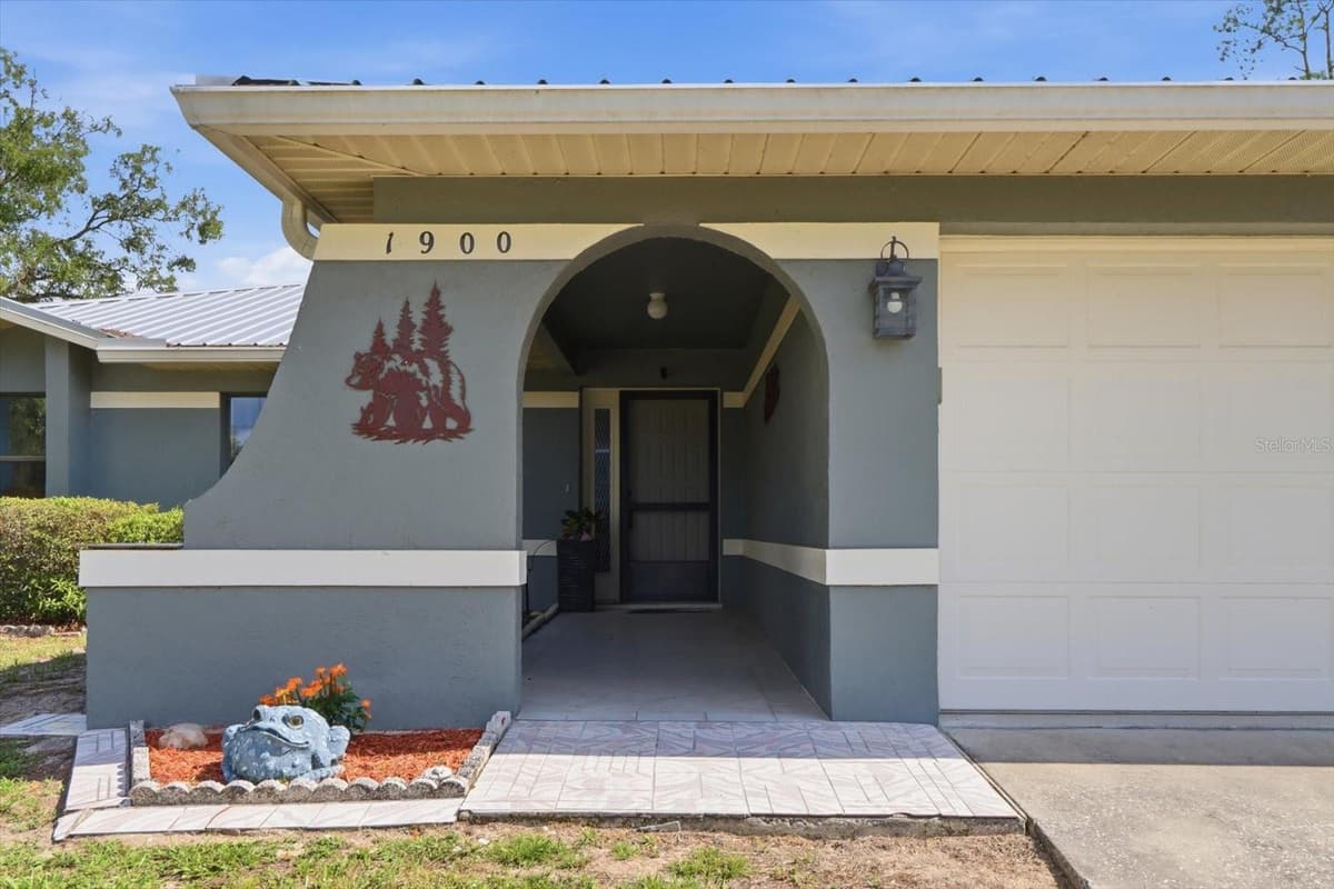 1900 ALHAMBRA DRIVE — photo 5 of 47